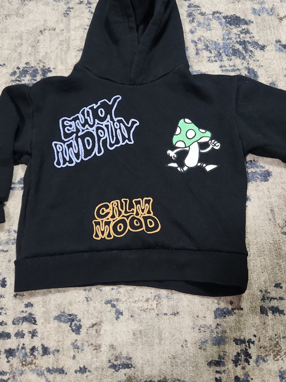 💘 Zara Kids Black Hoodie with Mushroom Graphic